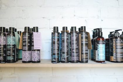Use a tinted hair conditioner to enhance the shade of your dyed hair or add highlights